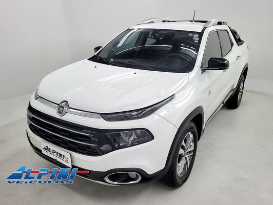 FIAT TORO 2.0 16V TURBO DIESEL VOLCANO 4WD AT9 FIAT TORO 2.0 16V TURBO DIESEL VOLCANO 4WD AT9